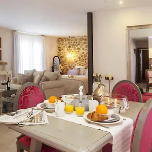 Total (adults Only) Marbella